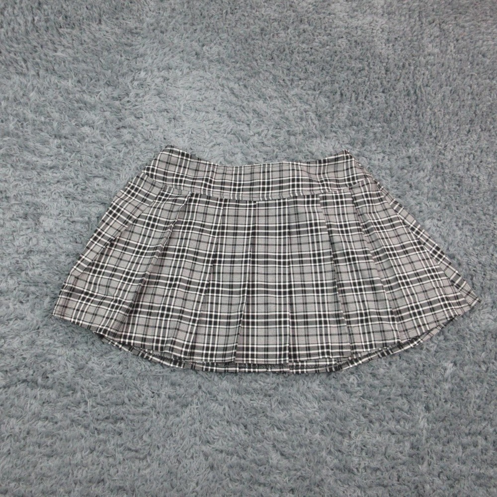 Social Collision Skirt Juniors XL White Black Plaid Pleated Mini Hot Topic NWT